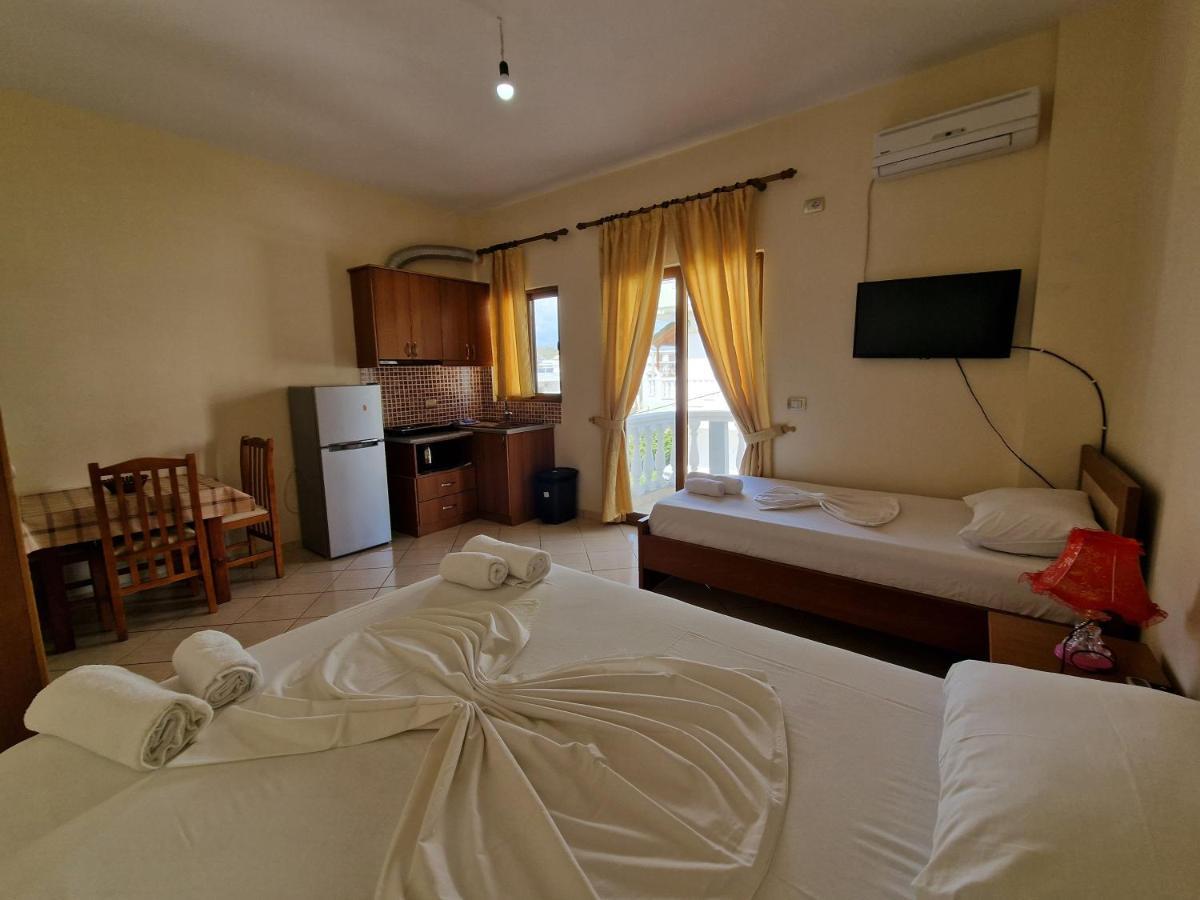 Villa Sali Hasani Ksamil Exteriör bild